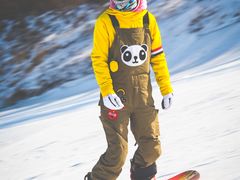 -庙香山滑雪场