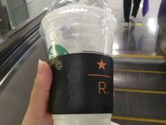 -星巴克臻选(青岛麦凯乐分店)