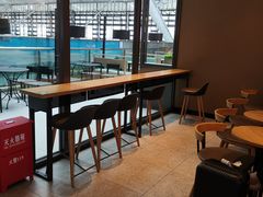 -星巴克(青岛火车北站候车大厅店)