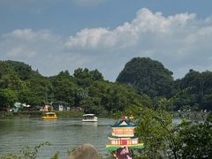 -星湖旅游景区七星岩