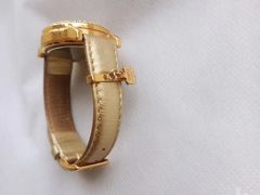 -爱革·洗衣改衣·洗鞋修鞋·洗包修包·奢侈品护理(宝地广场店)