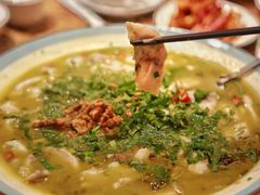 霍香酸菜鱼-齐轩居私房特色菜(光荣北路店)