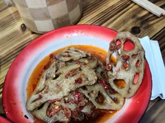 -老三样·美食研究中心(世贸路店)