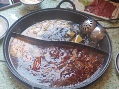 -鸿姐老火锅(疁城新天地店)