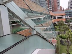 -香港大学