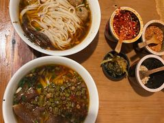 -矮子粉店1985·长沙米粉(湘春路店)