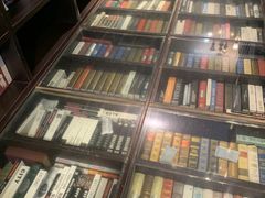 -钟书阁(松江泰晤士小镇店)