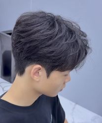 -尤司男士国潮理发馆