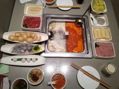 -海底捞火锅(让胡路万达店)