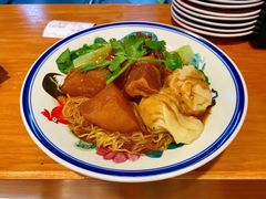 -彩虹站·香港烧腊茶餐厅