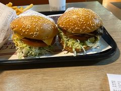 -The Habit Burger Grill 哈比特汉堡(复兴soho店)
