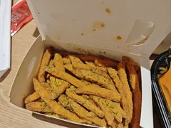 -BHC炸鸡(明洞总店)