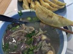 -老新隆牛肉锅贴(新街口店)