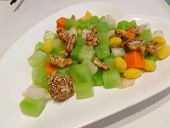 -万龙洲海鲜(大兴绿地缤纷城店)