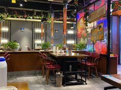 大堂-·缸桶屋·韩式牛肋条自助烤肉(西湖D11店)