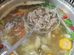 -四点金潮汕鲜牛肉火锅(金猴名居店)