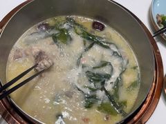 -洪氏嗨捞·猪肚鸡火锅(阳光天地店)