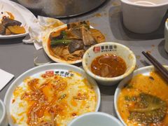 -宴全牛粤来越牛潮汕鲜牛肉火锅(海州万达广场店)