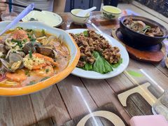 -鑫鸿达·海鲜闽菜热炒小馆(中山路店)