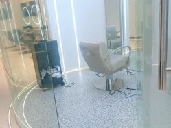 -In Style Hair Salon