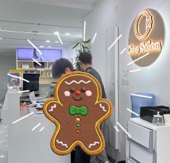 -Coo Hair salon