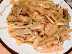 干炒牛河-小和庆·知味(首铸万科店)