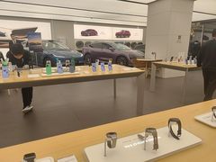 -华为智能生活馆(上海金桥国际商业广场)