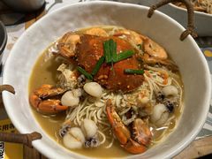 欢腾一网鲜-十面欢腾·海鲜面·台式Bistro(长乐路店)