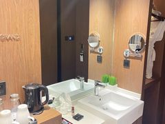 -乔治莫兰迪酒店(济南解放路山东大学店)