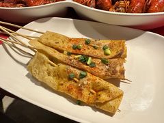 -龙巢盱眙龙虾·牛蛙·烧烤宵夜(八卦岭店)