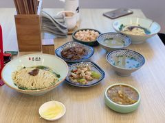 -朱洪元苏式面馆(绿宝广场店)