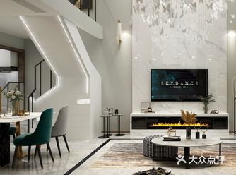 轻奢风格装饰简洁，无论空间布局，还是饰品设计搭配