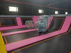 -嘿哟动霸CHUA·新潮玩运动娱乐中心·蹦床滑冰团建乐园