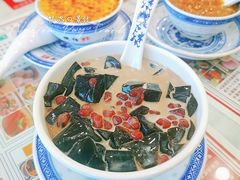 红豆椰汁烧仙草-捷信牛奶甜品世家(学府店)