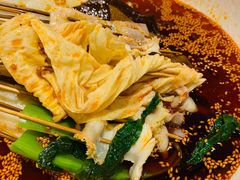 -嘉州叶婆婆钵钵鸡(建设路店)