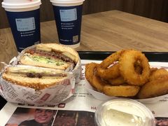 -The Habit Burger Grill 哈比特汉堡(复兴soho店)