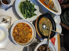 -饭橘汉江码头·乡野土菜馆(静安路店)