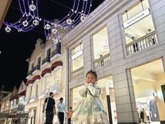 -王府井奥莱临潼小镇(临潼店)
