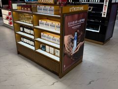 -日上免税店(三径路t3店)