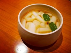 -莲餐厅·湖北菜·潜江小龙虾店(愚园路店)