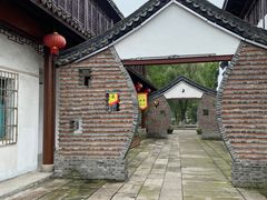 -丝绸小镇荻港古村