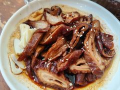-老鼎万春卤菜(五代传承创始老店)