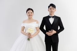 -蒙太奇婚纱摄影(万达店)