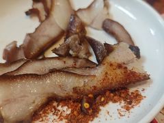 -老鼎万春卤菜(五代传承创始老店)