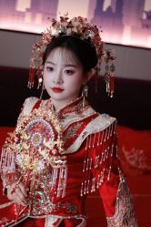 点击看大图 -LOVINA洛维娜婚纱礼服