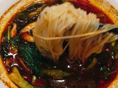 麻辣米线-子午路张记肉夹馍(小寨西路店)