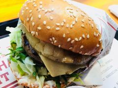 -The Habit Burger Grill 哈比特汉堡(复兴soho店)