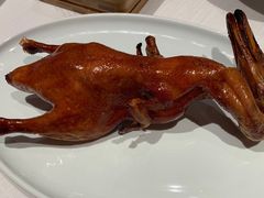 港式烤乳鸭-东富酒家(龙湖西溪天街店)