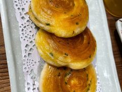 牛油煎葱油饼-十六蒲(桂林路店)