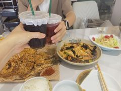 -何适山庄·团餐住宿(水长城P2停车场店)